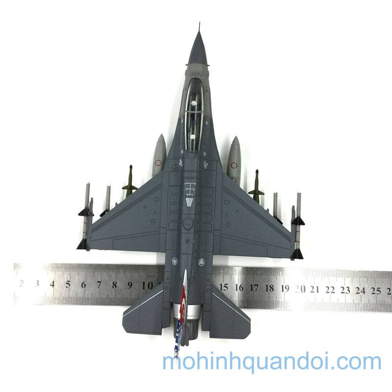 mô hình không quân mỹ